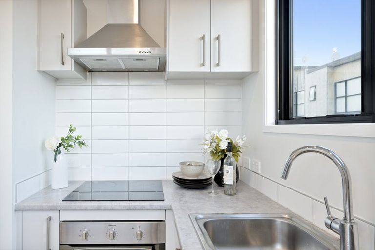 Photo of property in 1 Onekiritea Road, Hobsonville, Auckland, 0616