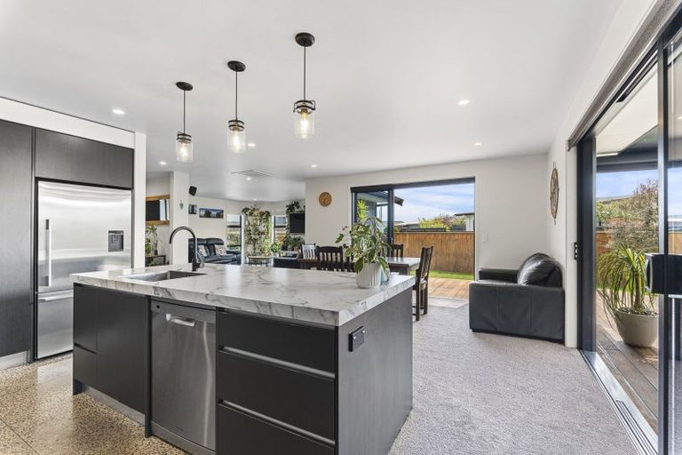 Photo of property in 52 Dillon Drive, Bell Block, New Plymouth, 4312