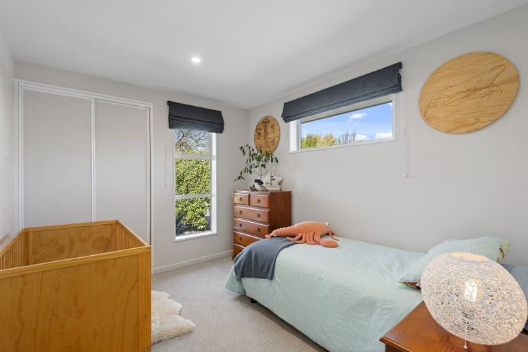 Photo of property in 14 Kilkivan Lane, Broomfield, Christchurch, 8042