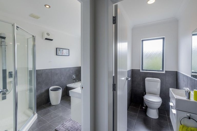 Photo of property in 65 Kotuku Drive, Paraparaumu Beach, Paraparaumu, 5032