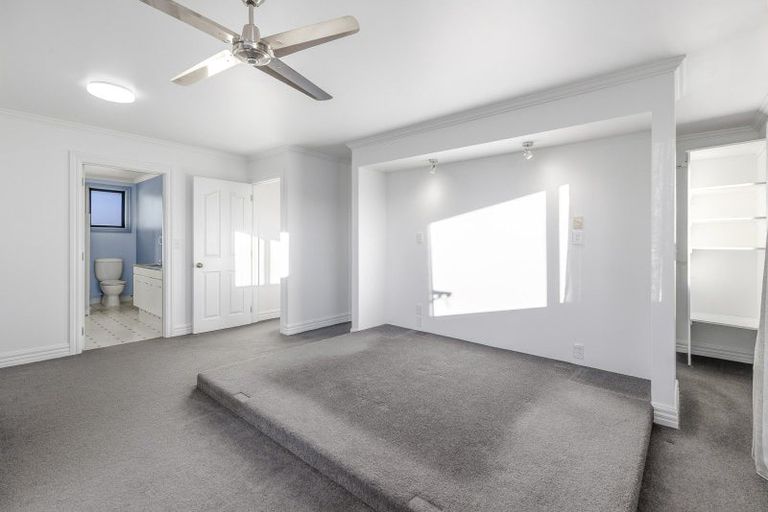 Photo of property in 49 Totara Terrace, Wanaka, 9305