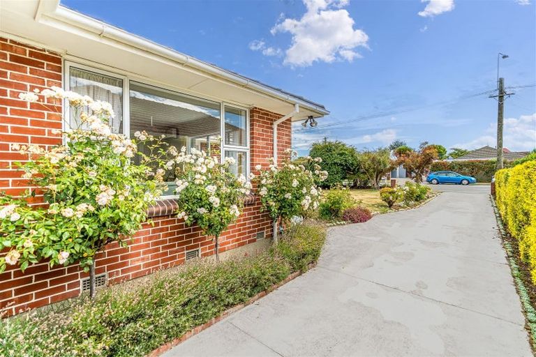 Photo of property in 320 Greers Road, Bishopdale, Christchurch, 8053