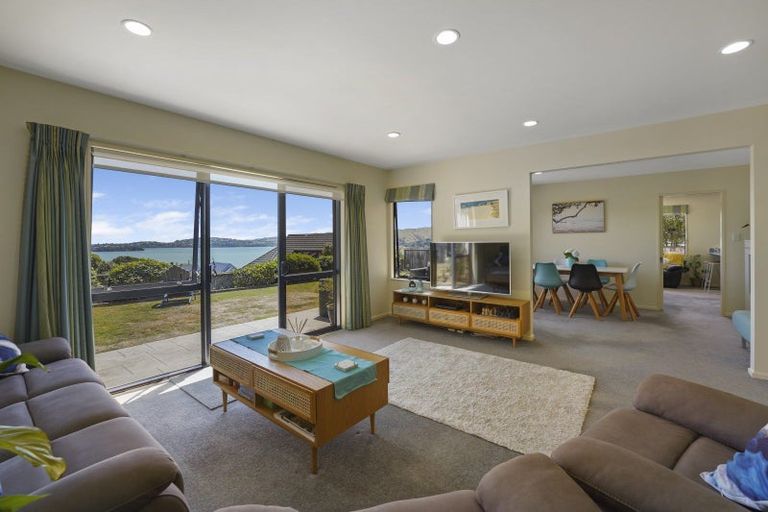 Photo of property in 31 The Masthead, Whitby, Porirua, 5024