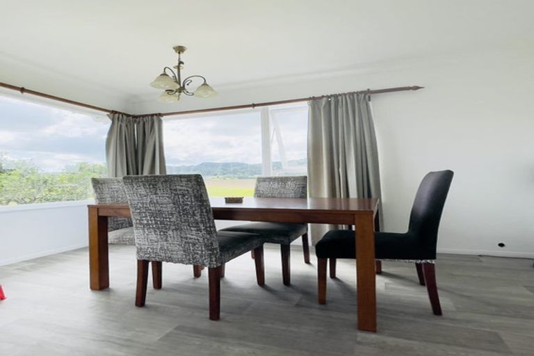 Photo of property in 27 Cossey Road, Drury, 2577