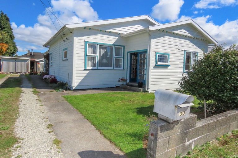 Photo of property in 30 Main Street, Reefton, 7830