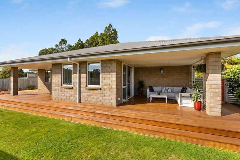 Photo of property in 86 Karamea Street, Whalers Gate, New Plymouth, 4310