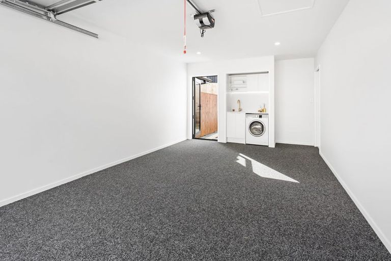 Photo of property in 20 First Avenue, Avenues, Whangarei, 0110