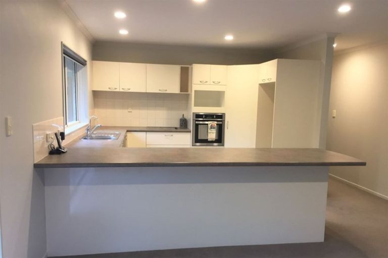 Photo of property in 22 Starlight Cove, Hobsonville, Auckland, 0618