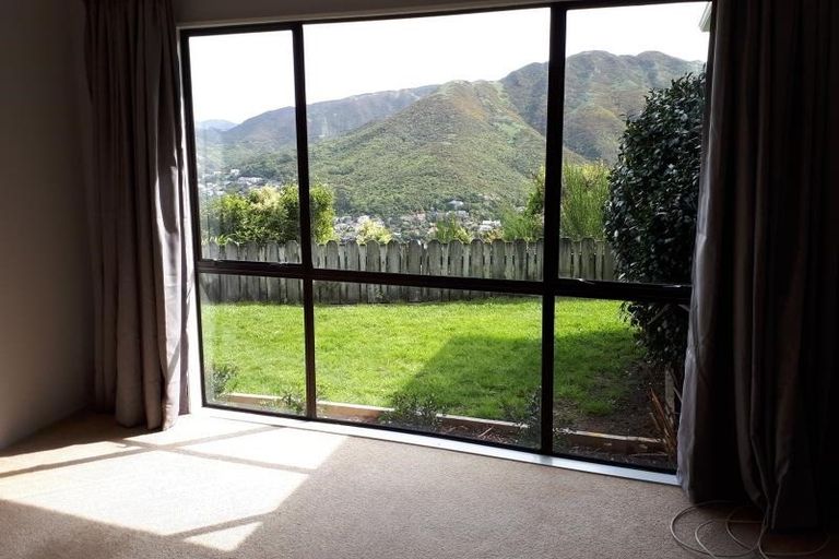 Photo of property in 49 Satara Crescent, Khandallah, Wellington, 6035