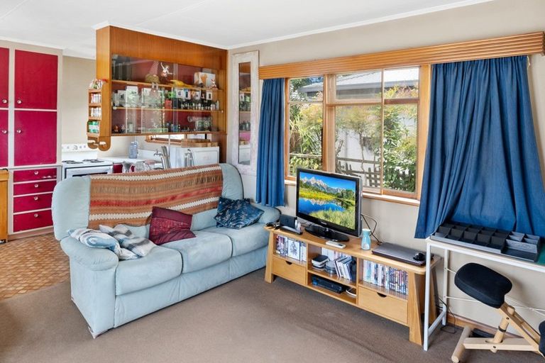 Photo of property in 87 Parkers Road, Tahunanui, Nelson, 7011