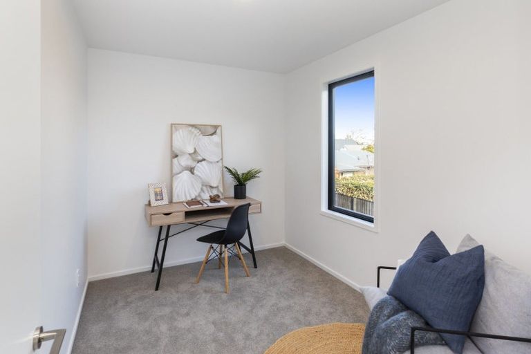 Photo of property in 2/61 Murray Place, St Albans, Christchurch, 8014