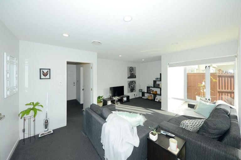 Photo of property in 2/18 Palatine Terrace, Huntsbury, Christchurch, 8022
