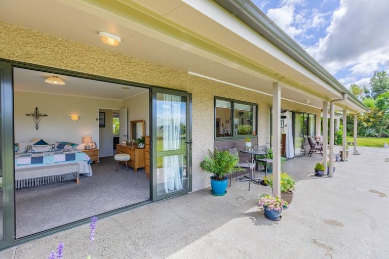 Photo of property in 72 Hatuma Road, Waipukurau, 4281