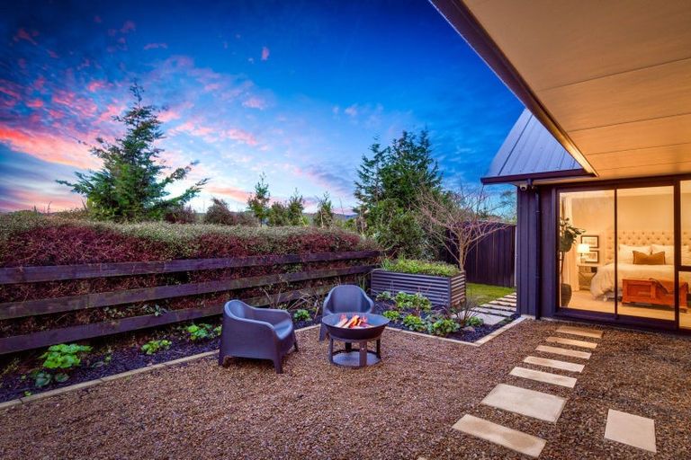 Photo of property in 16 Benjamin Place, Clevedon, Papakura, 2582