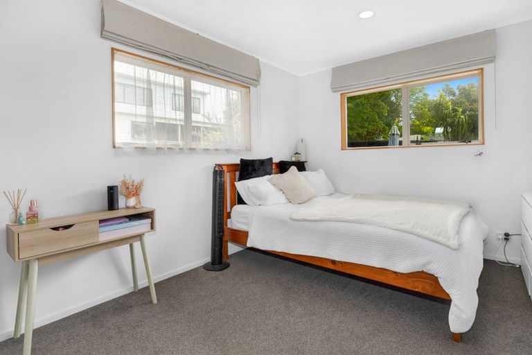 Photo of property in 17 Matangi Terrace, Snells Beach, 0920
