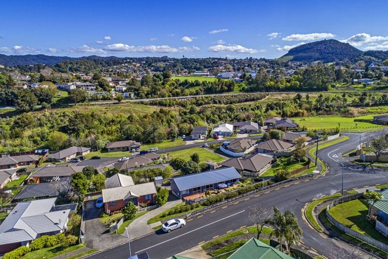 Photo of property in 46 Ridgeway Drive, Te Kamo, Whangarei, 0112