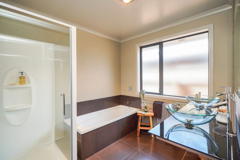 Photo of property in 33 Joseph Street, Waverley, Invercargill, 9810