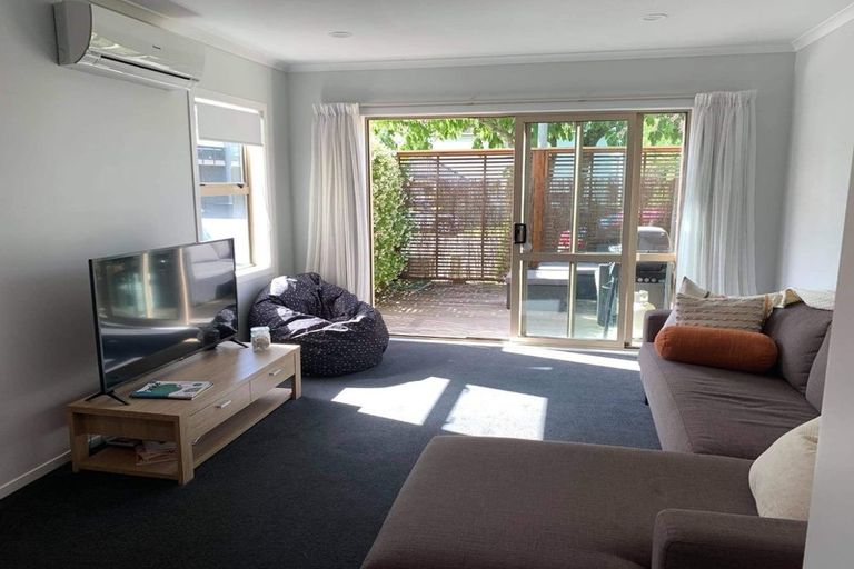 Photo of property in 52u2 Cook Street, Hamilton East, Hamilton, 3216