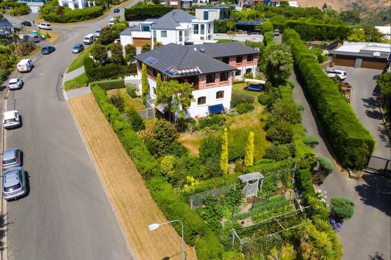Photo of property in 12 Godley Drive, Scarborough, Christchurch, 8081