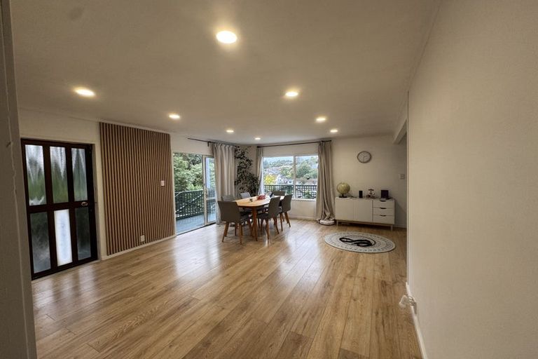 Photo of property in 39 Redwing Street, Browns Bay, Auckland, 0630