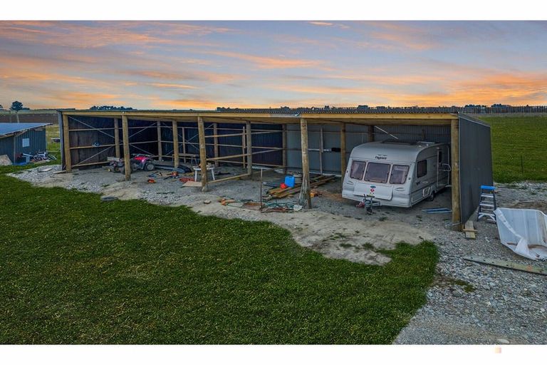 Photo of property in 8 Barrett Road, Spotswood, New Plymouth, 4310