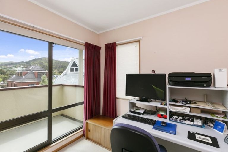 Photo of property in 3 Scorian Close, Karori, Wellington, 6012