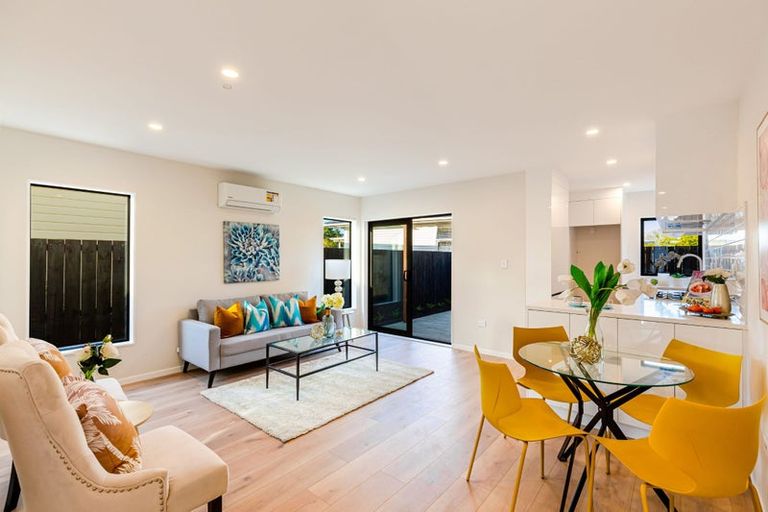 Photo of property in 649d Te Atatu Road, Te Atatu Peninsula, Auckland, 0610