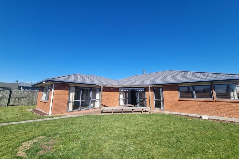 Photo of property in 5 Duggan Drive, Owhata, Rotorua, 3010