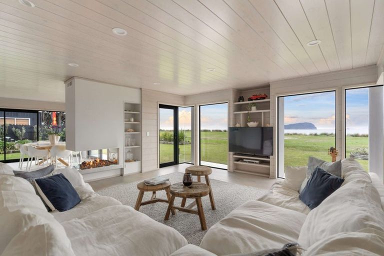 Photo of property in 19 Prescott Place, Pauanui, Hikuai, 3579