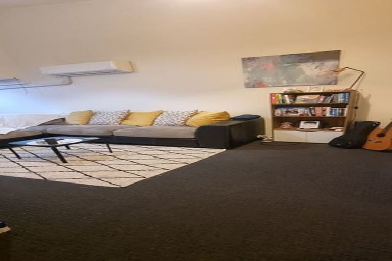 Photo of property in 8/408 The Esplanade, Island Bay, Wellington, 6023