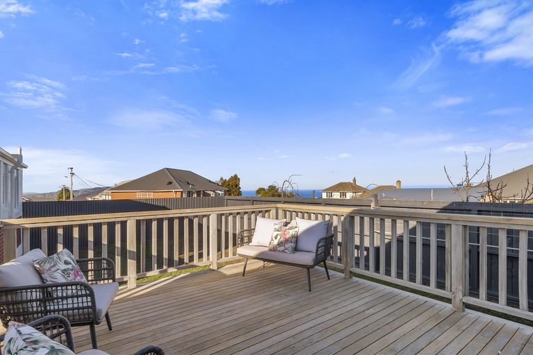 Photo of property in 43 Isadore Road, Saint Clair, Dunedin, 9012