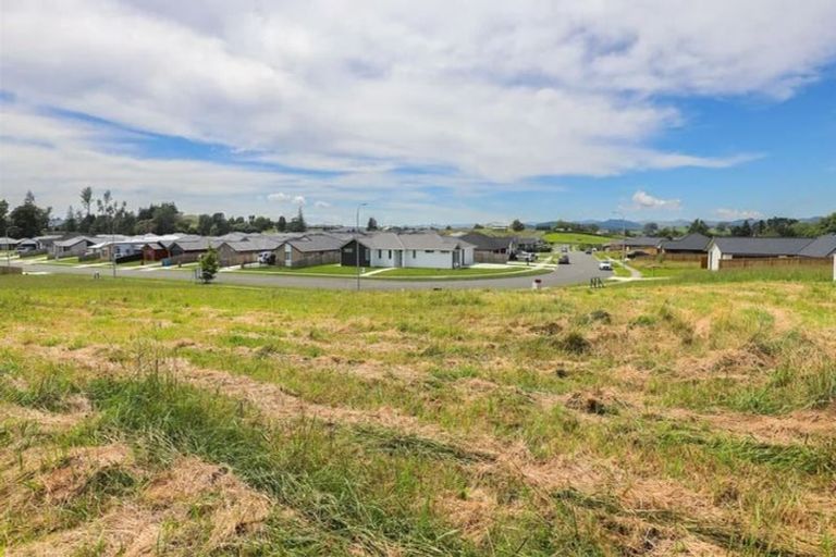 Photo of property in 27 Murray Ward Drive, Te Kauwhata, 3710