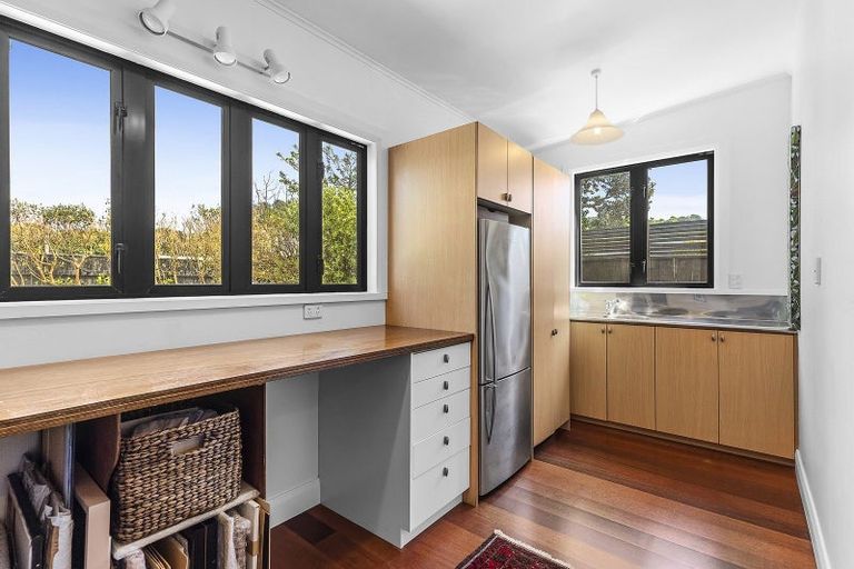 Photo of property in 66 Ludlam Street, Seatoun, Wellington, 6022