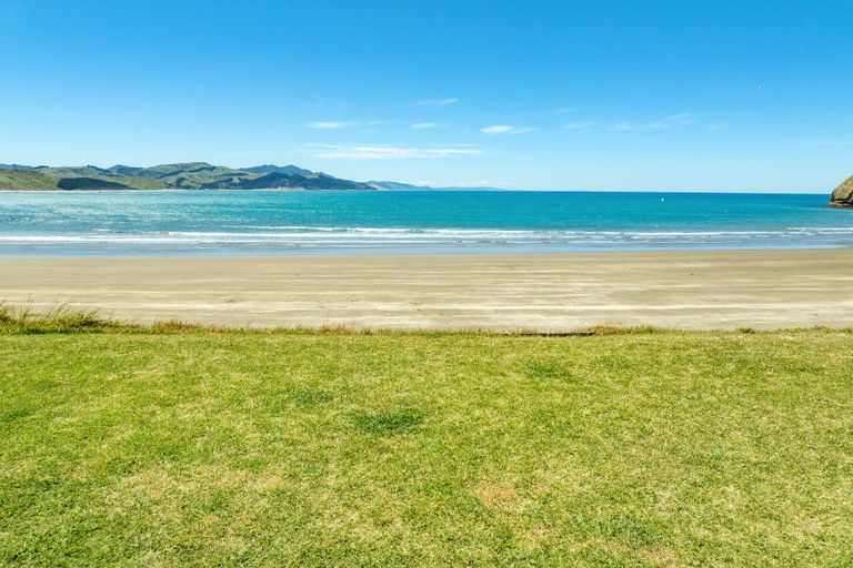 Photo of property in 117 Jetty Road, Castlepoint, Tinui, 5889