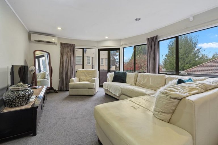 Photo of property in 12 Maeroa Road, Beerescourt, Hamilton, 3200