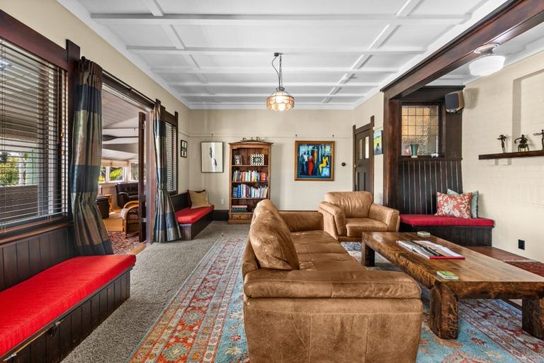Photo of property in 28a George Street, Hospital Hill, Napier, 4110