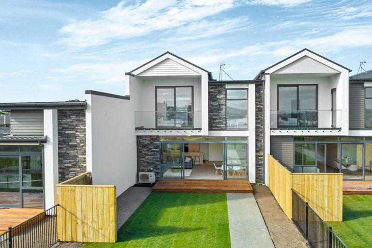 Photo of property in 17 Streamside Terrace, Kaiapoi, 7630