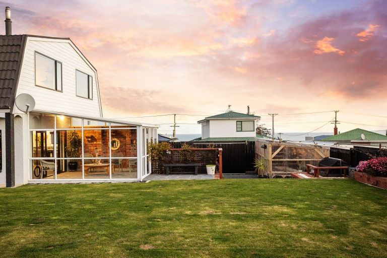 Photo of property in 37 Mckerrow Street, Shiel Hill, Dunedin, 9013