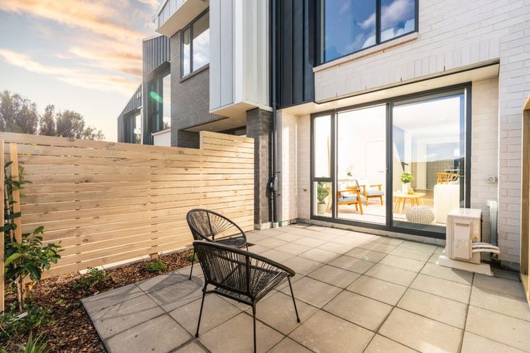 Photo of property in 32 Kaihuia Street, Northland, Wellington, 6012