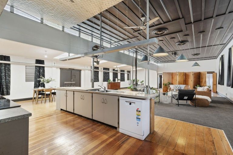 Photo of property in 43 Domett Street, Waitara, 4320