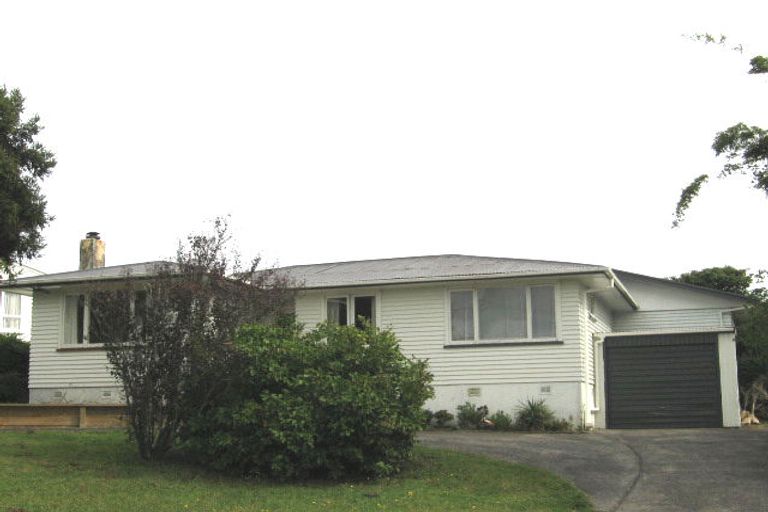 Photo of property in 8 Statesman Street, Henderson, Auckland, 0612