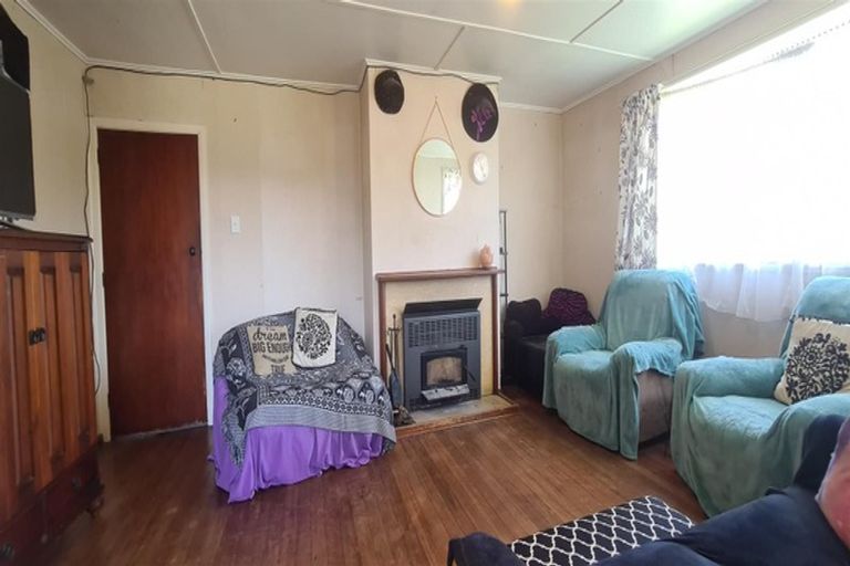 Photo of property in 23 Bibby Street, Waipawa, 4210