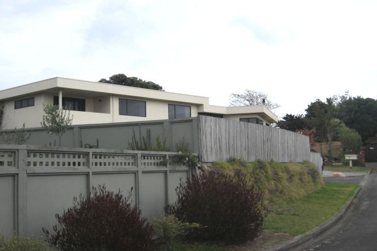 Photo of property in 8 Tainui Street, Raumati Beach, Paraparaumu, 5032