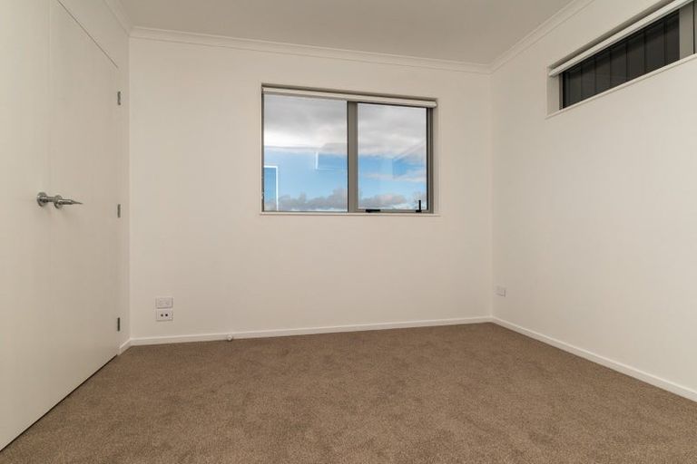 Photo of property in 19 Ngae Place, Mangere East, Auckland, 2024