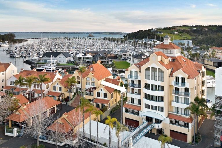 Photo of property in 54 Harbour Village Drive, Gulf Harbour, Whangaparaoa, 0930