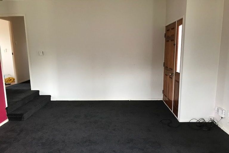 Photo of property in 33 Addison Drive, Glendene, Auckland, 0602