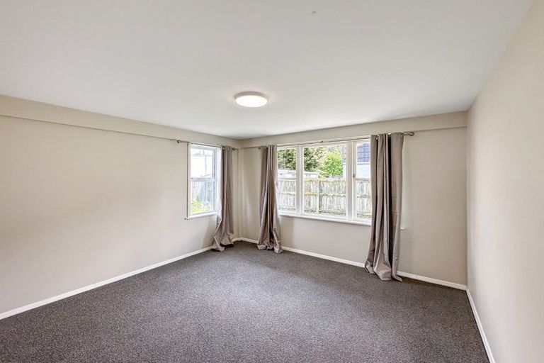 Photo of property in 2 Totara Street, Trentham, Upper Hutt, 5018