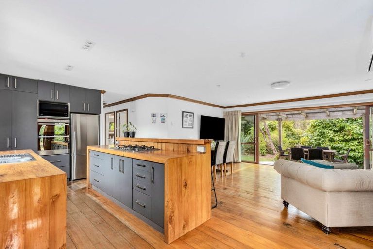 Photo of property in 103 Neudorf Road, Upper Moutere, 7175