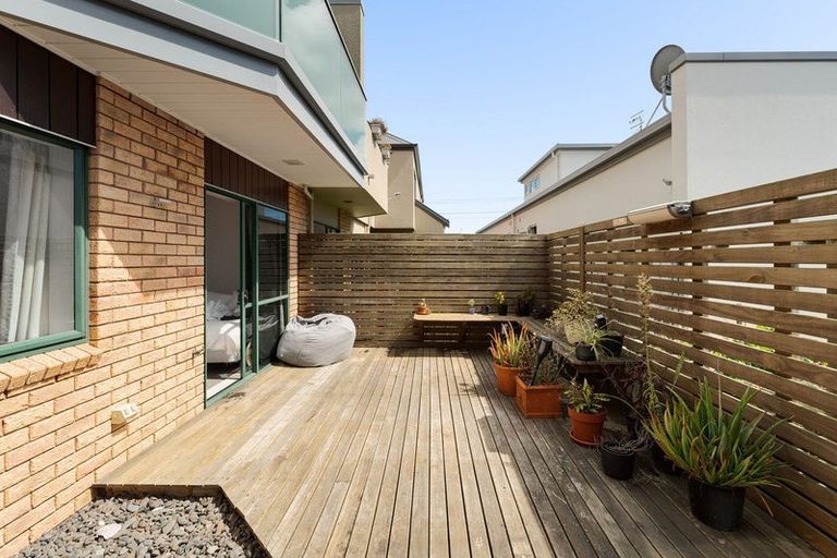 Photo of property in 33d Tawa Street, Mount Maunganui, 3116