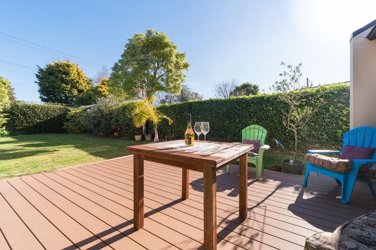 Photo of property in 14 Batt Street, West End, Palmerston North, 4410